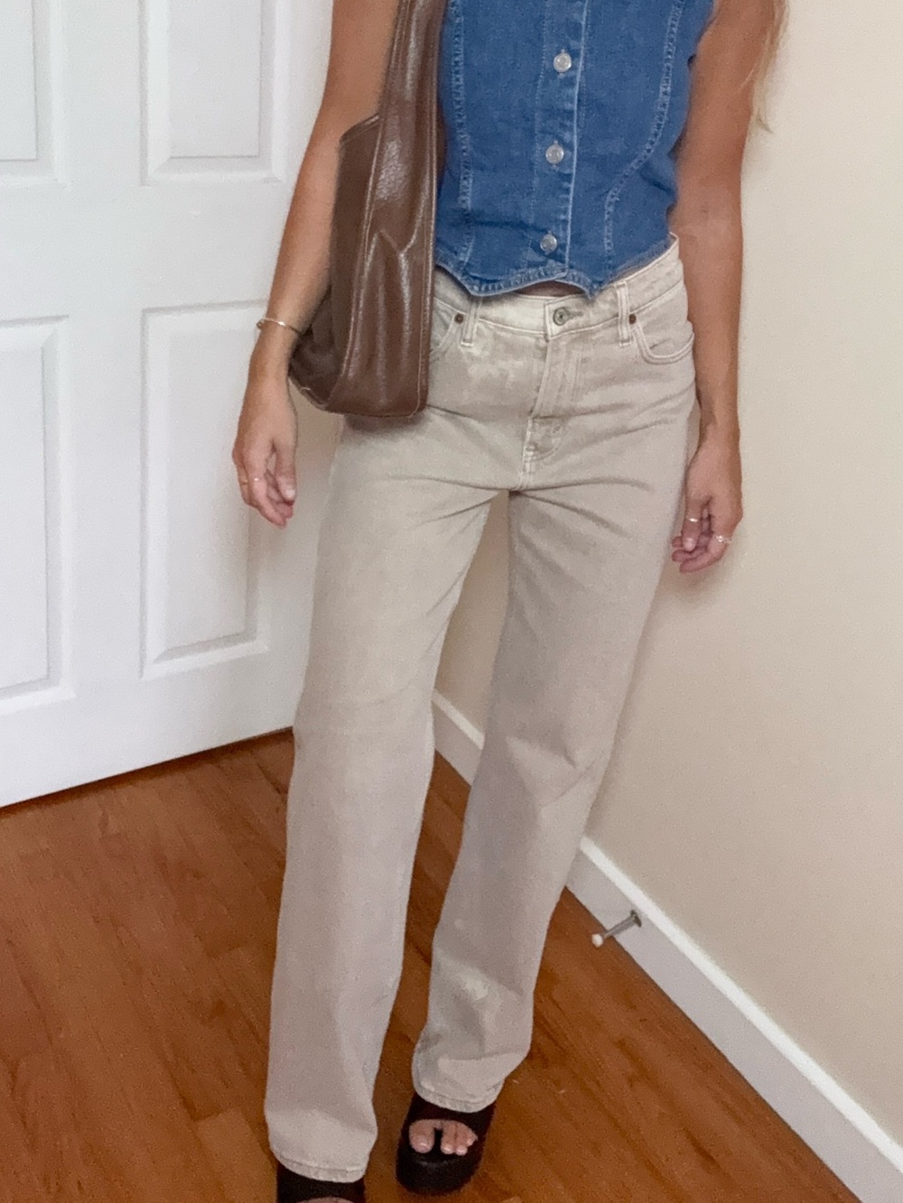 Abercrombie And Fitch 90s Relaxed high rise jeans